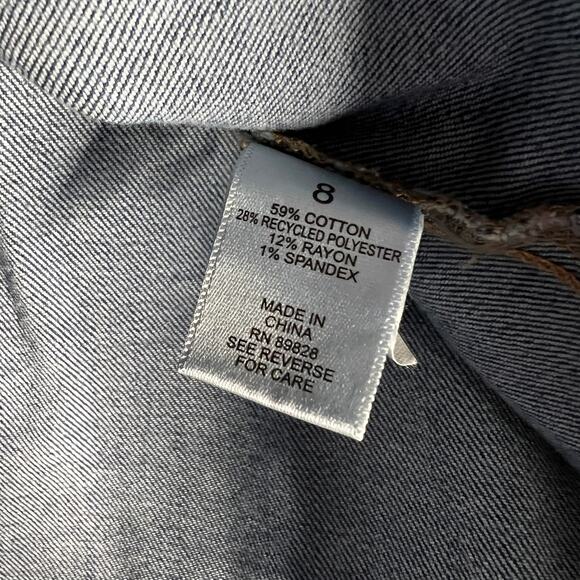 LOGO by Lori Goldstein Cropped Denim Jacket Medium Wash Size 8 - Picture 10 of 10